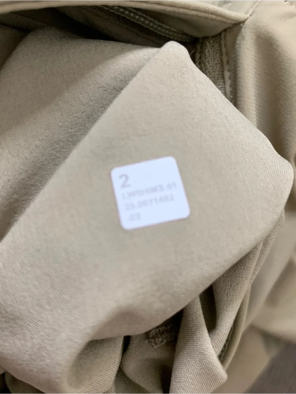 Lululemon womens tan adapted state joggger ankle zip cropped 23” 2